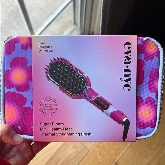Eva NYC Super Bloom Mini Straightening Brush - Pink and Purple - Picture 1 of 3